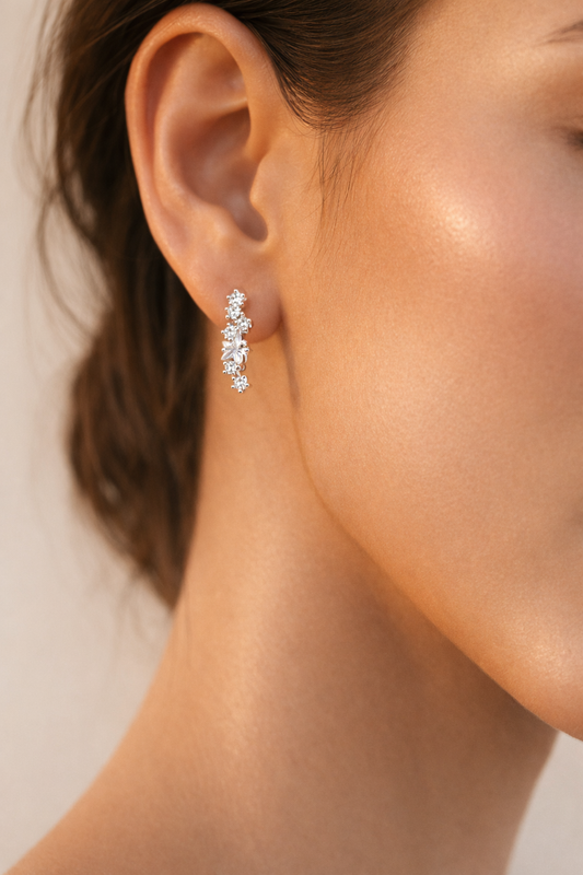 Celestia Curve Earrings