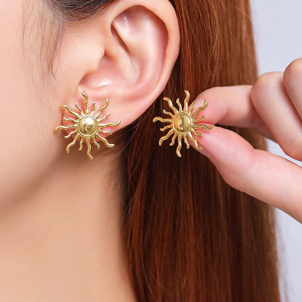 Aurora Sunburst Stud Earrings