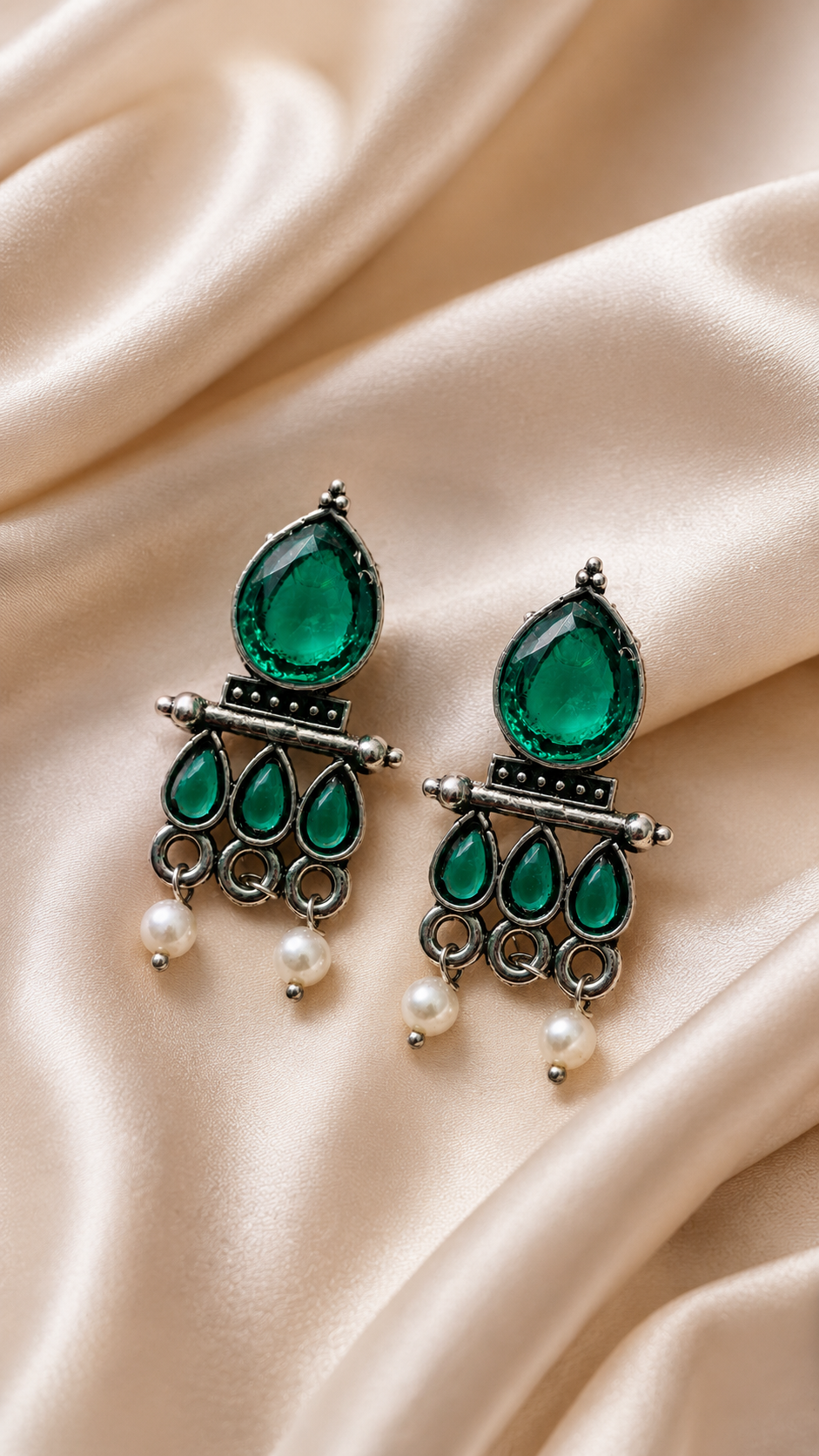 Verdant Grace Pearl Drop Earrings