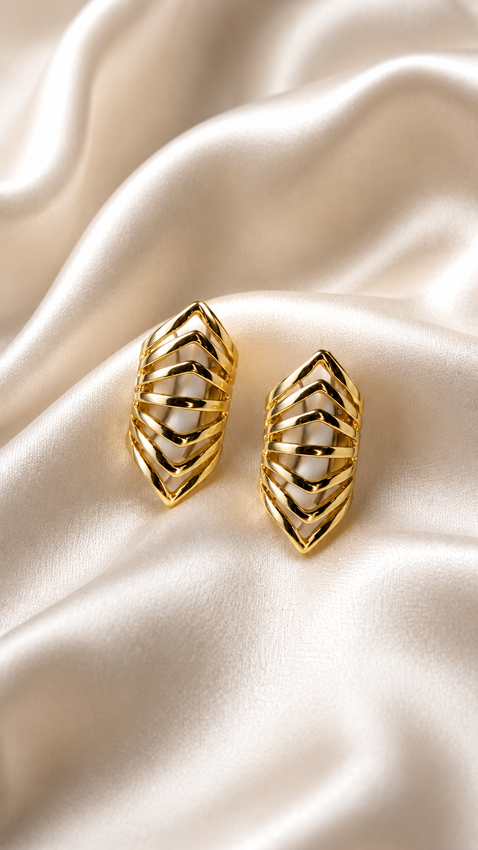 Golden Chevron Ear Cuff
