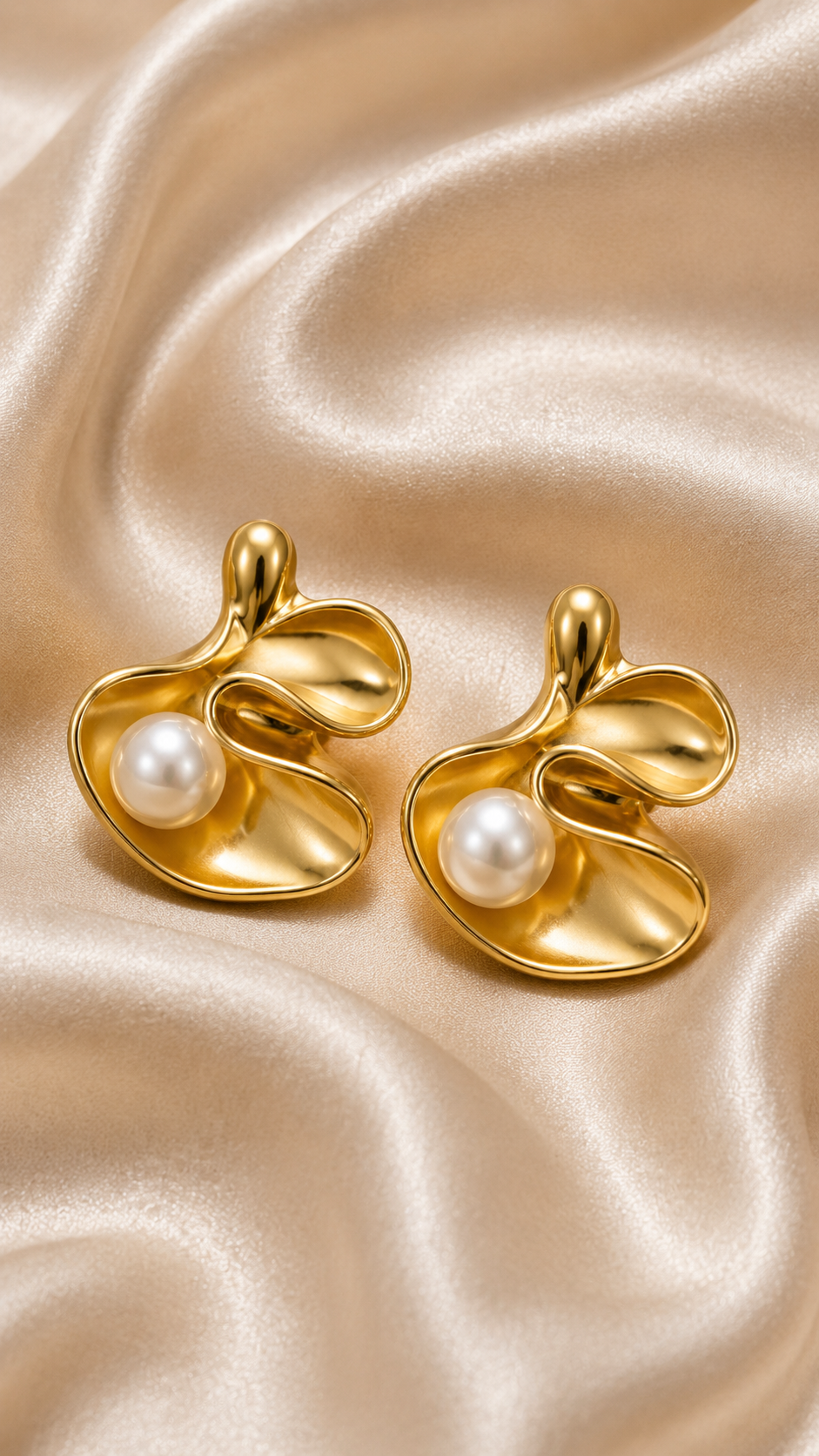 Abstract Pearl Stud Earrings