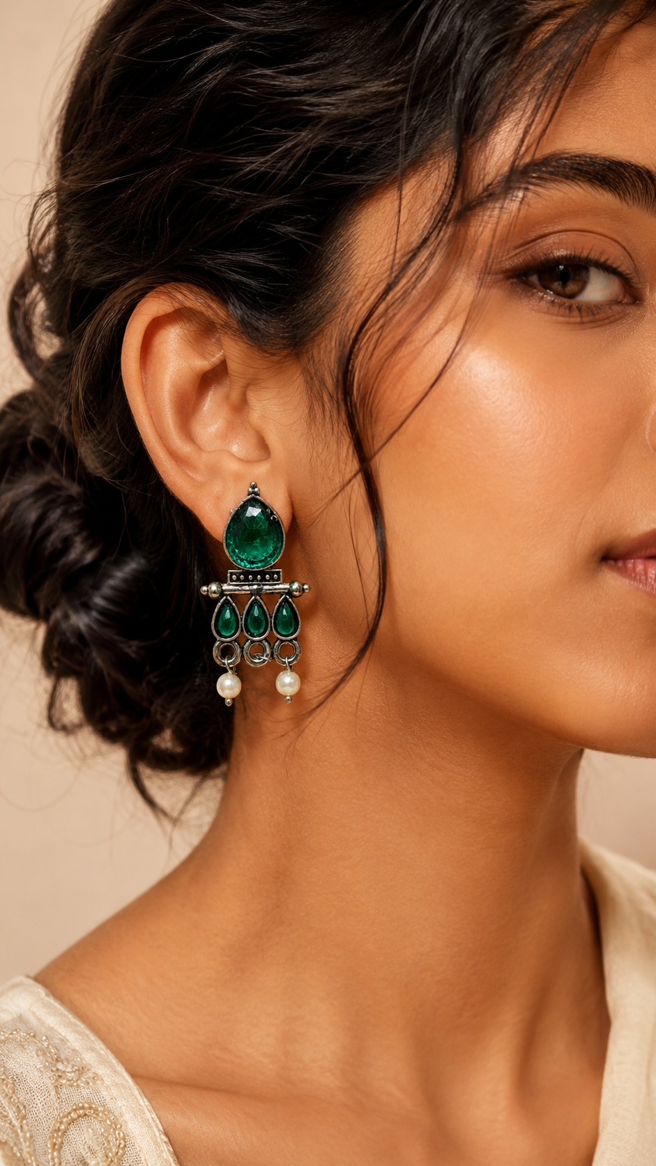 Verdant Grace Pearl Drop Earrings
