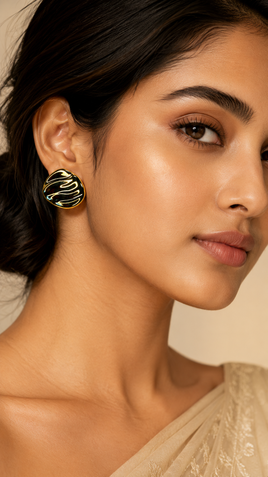 Molten Wave Stud Earrings
