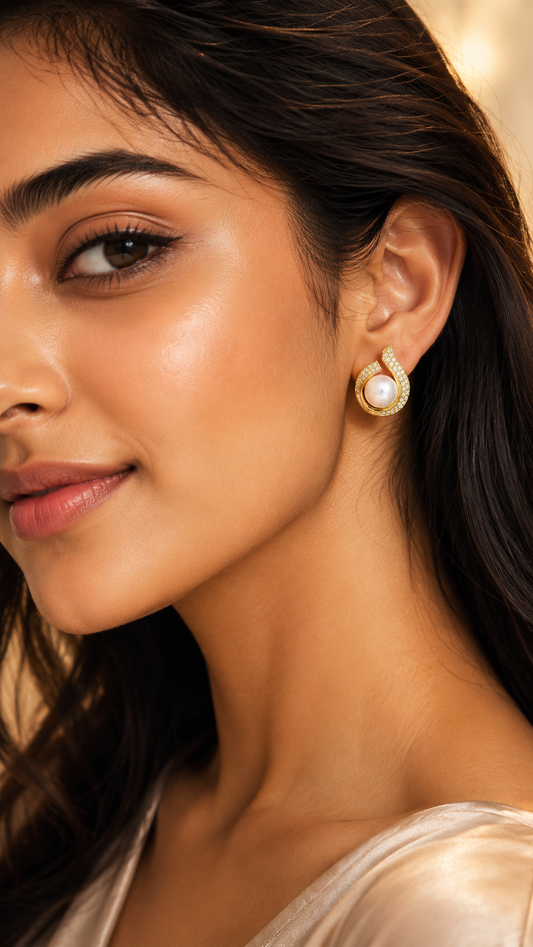Pearl Swirl Stud Earrings