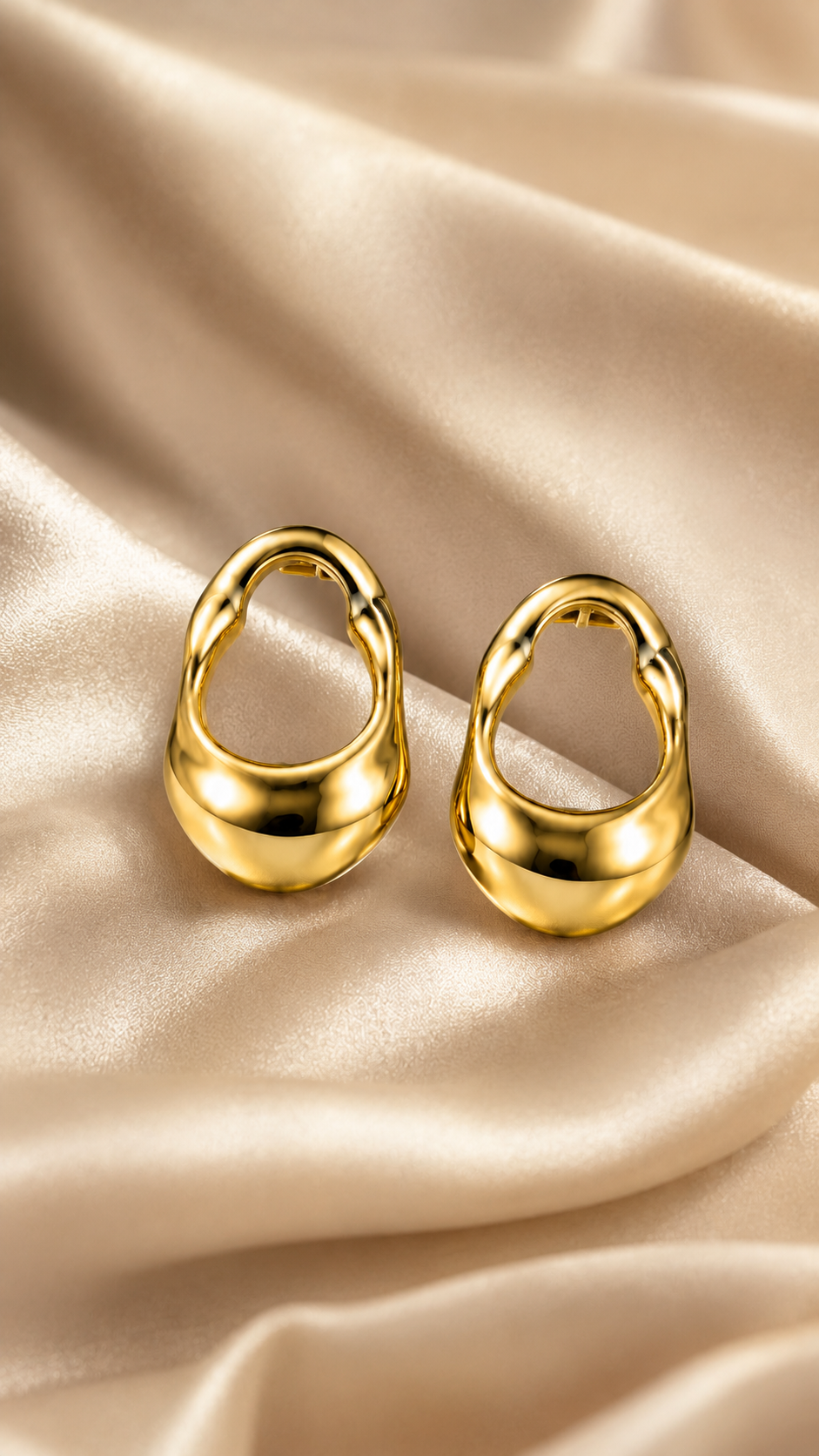 Modern Sculpted Oval Stud Earrings
