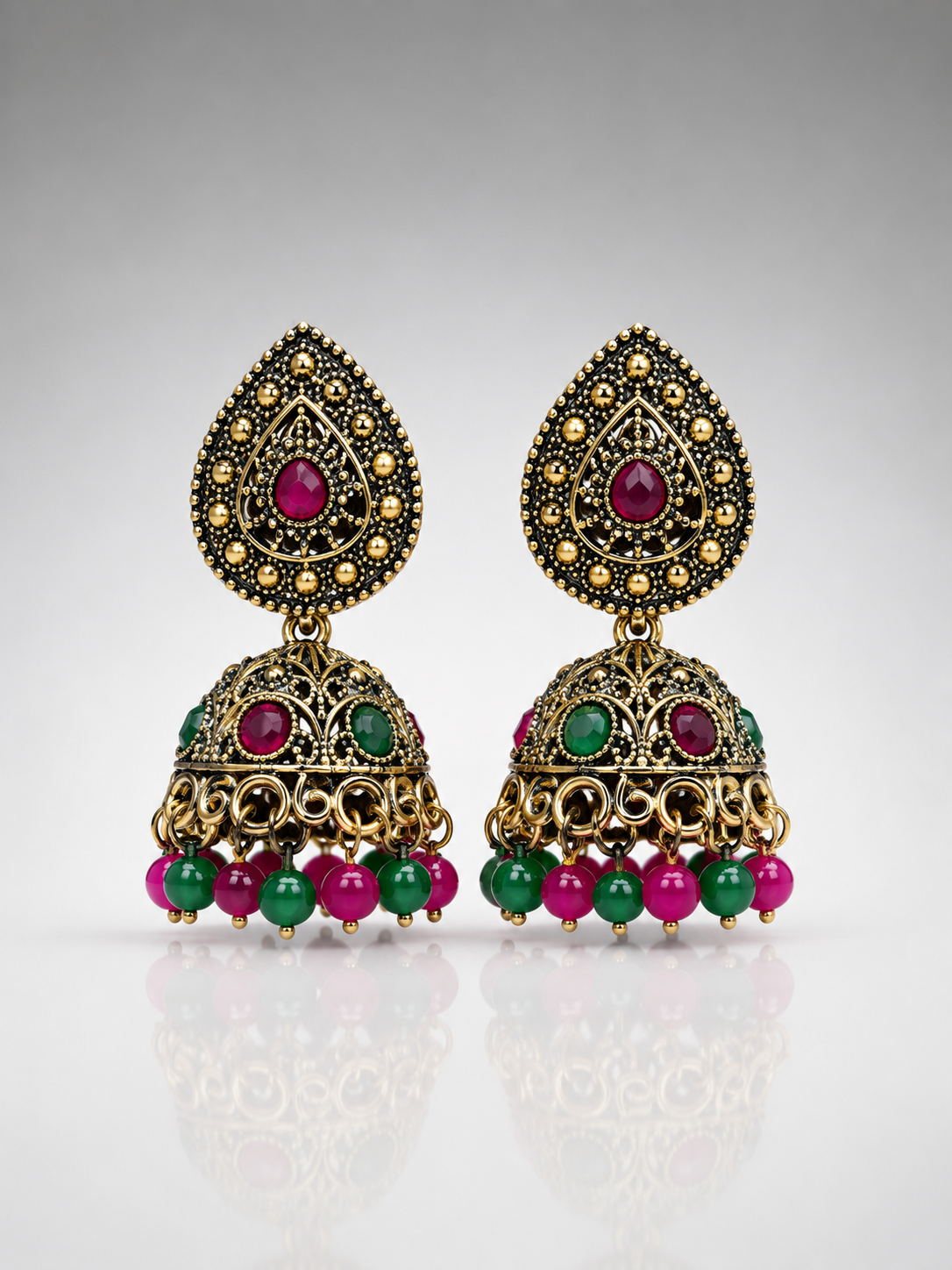 Ratna Teardrop Jhumka