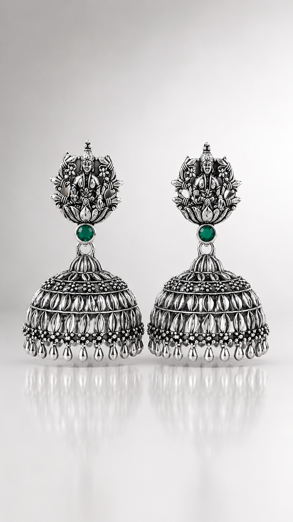 Lakshita Emerald Temple Jhumka