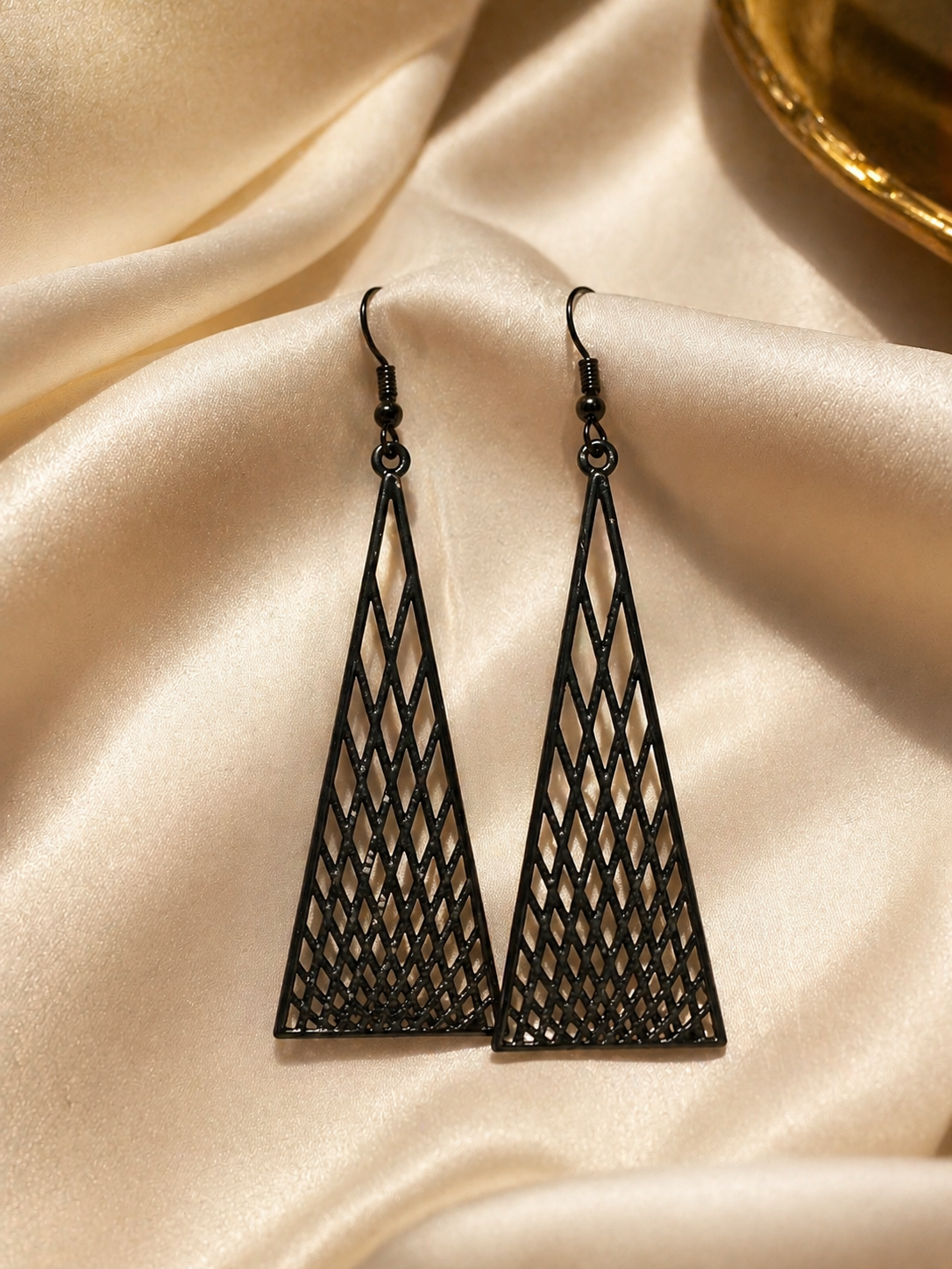 Noir Mesh Triangle Drop Earrings