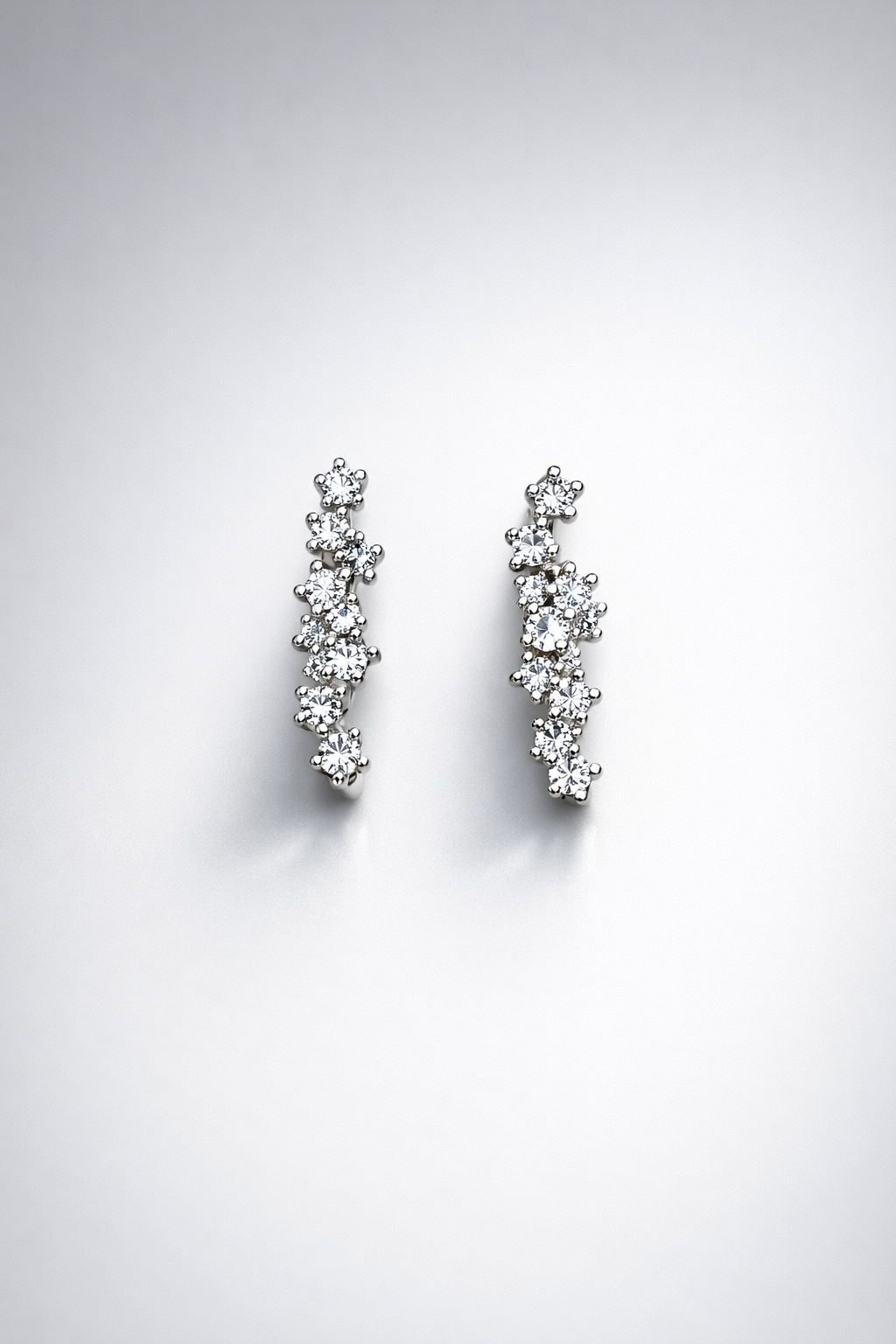 Celestia Curve Earrings