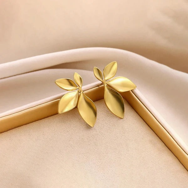 Leaf Whisper Gold Stud Earrings