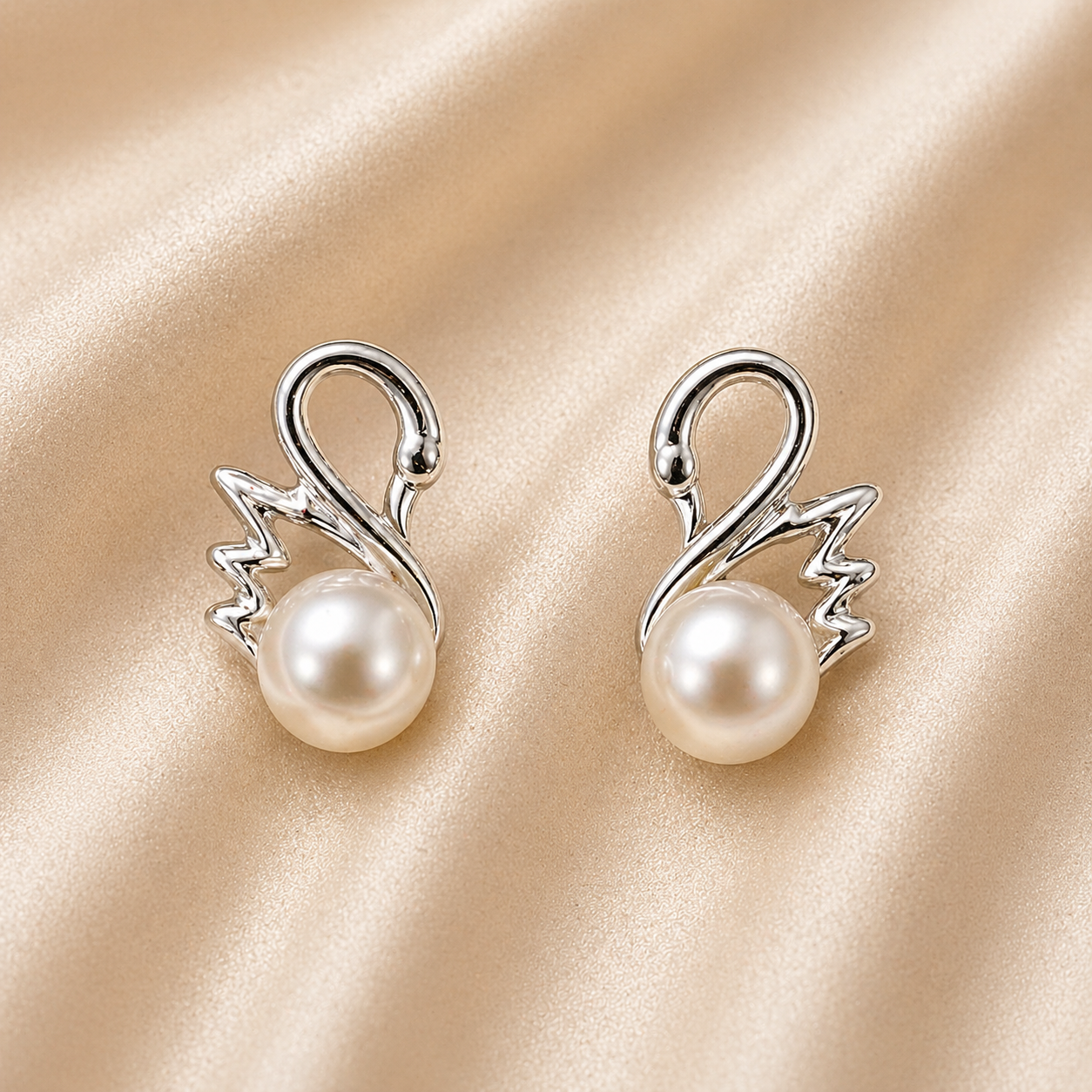 Swan Pearl Sculpt Stud Earrings